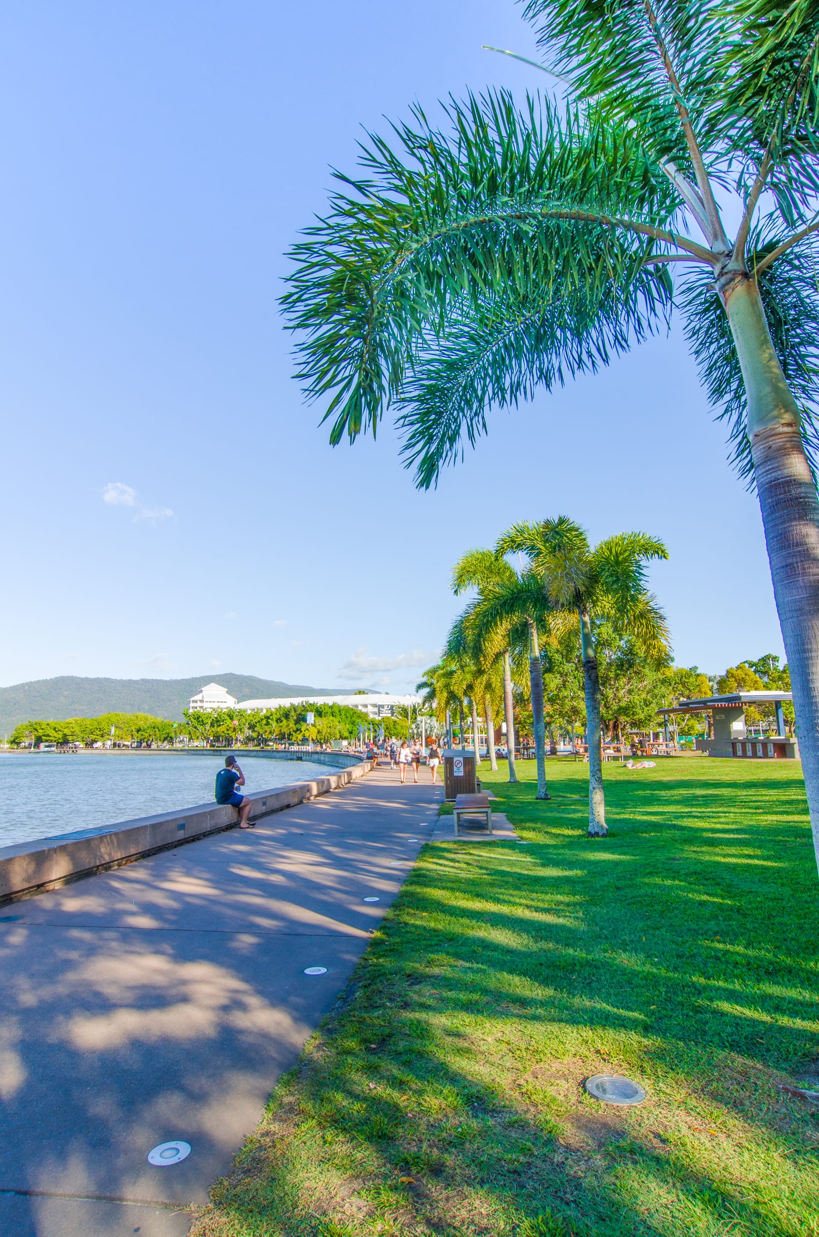 cairns esplanade grandes villes d'australie