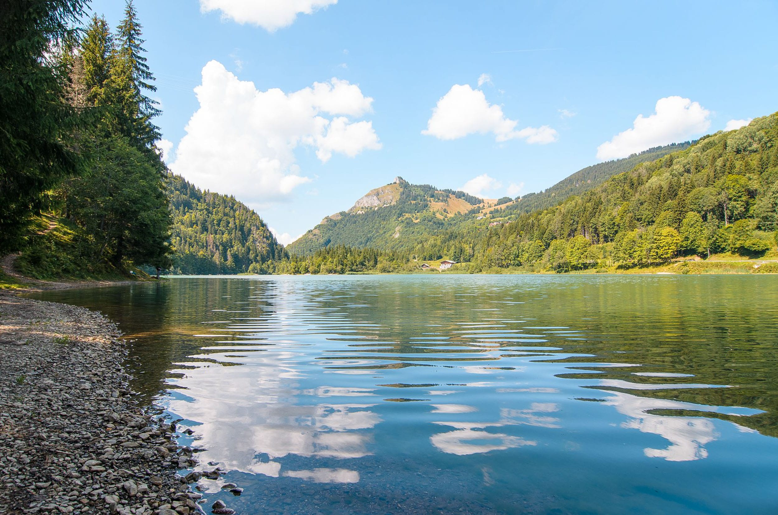 lac de vallon que faire en haute-savoie